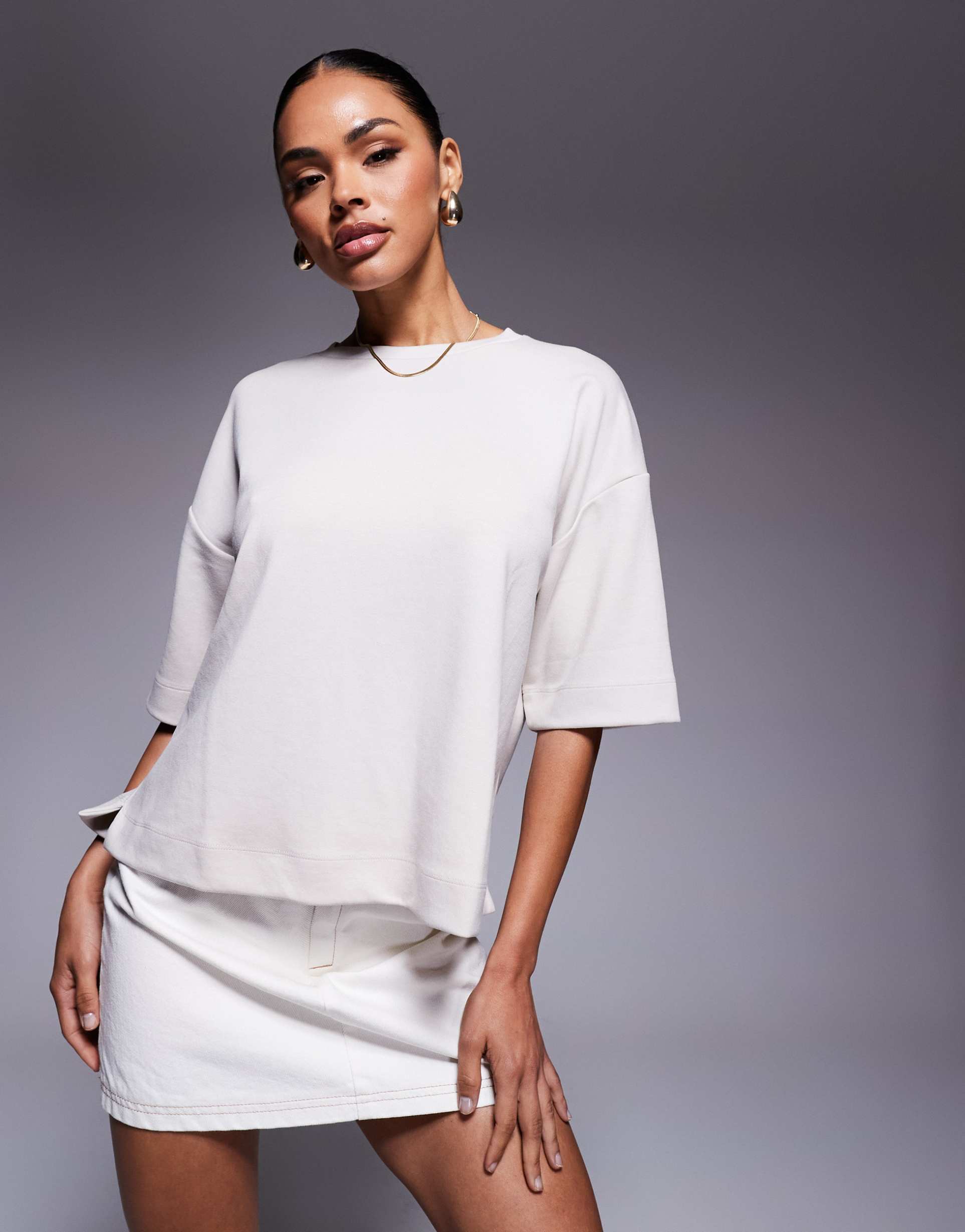 river island clean boxy t-shirt in cream