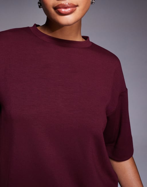 River Island clean oversized t-shirt in burgundy, 4 of 4