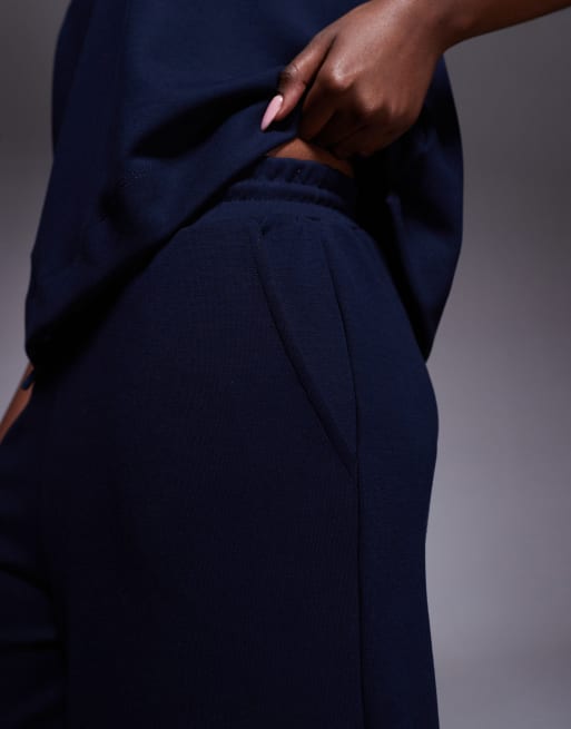 River Island clean wide leg jogger in navy, 2 of 5
