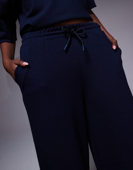 River Island clean wide leg jogger in navy, 3 of 5
