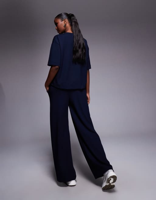 River Island clean wide leg jogger in navy, 4 of 5