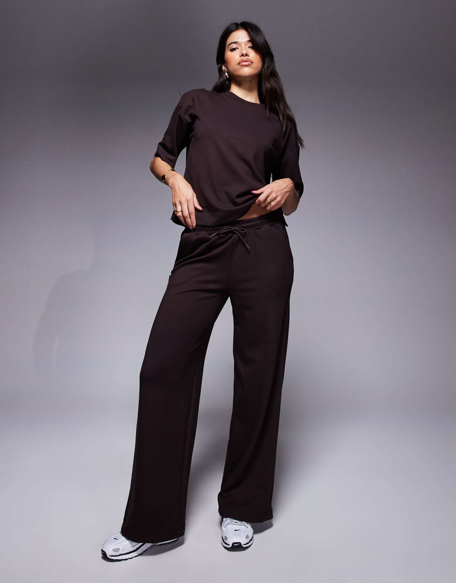Широкие спортивные брюки River Island clean коричневого цвета