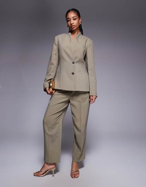 River Island - Co-ord set van broek en blazer zonder kraag, in lichtbeige - view 1