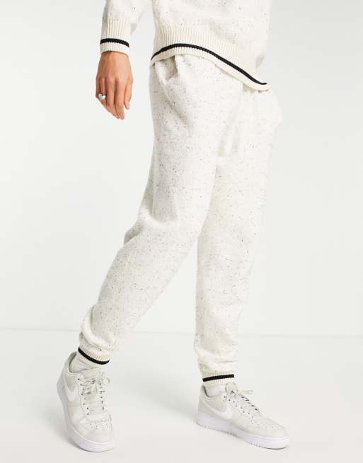 River Island - College-joggingbukser i ecru, 4 af 4