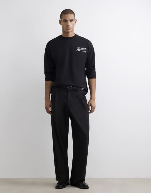 River Island Cotton belmont embroidered t-shirt in black, 3 of 4