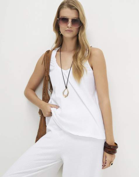 River Island Cotton blend textured v neck top in white - view 1