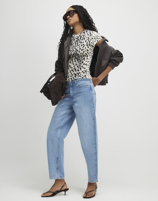 River Island Cotton cap sleeve animal print t-shirt in cream , 3 of 4
