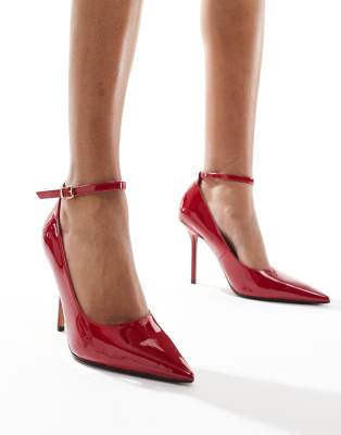 River Island court heel in red