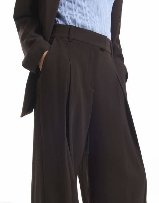 River Island Crepe wide leg trousers in brown - dark, 2 of 4