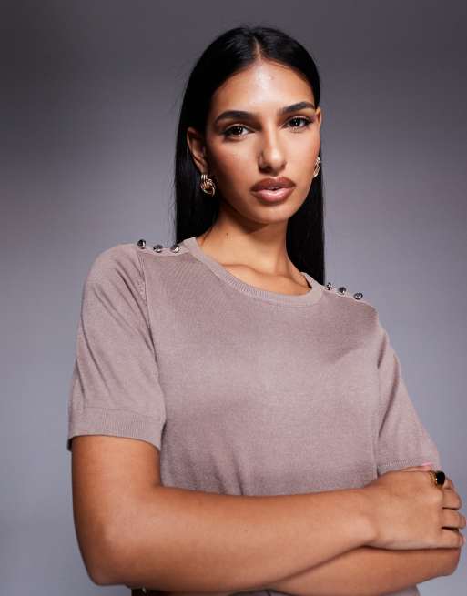 River Island crew neck knitted tee in brown, 3 of 4