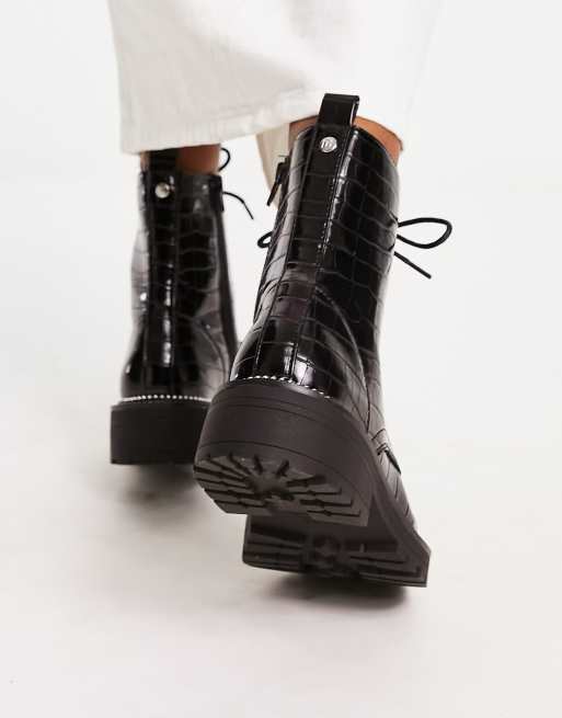 Elegchic lace hot sale up boots