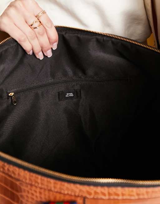 River Island croc weekend bag in brown with contrast strap, 2 of 4