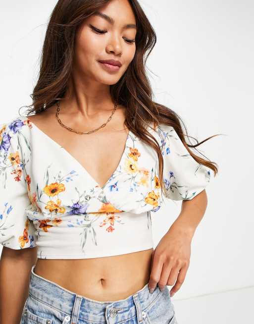 River Island - Crop top beige a fiori con maniche a sbuffo, 4 di 4