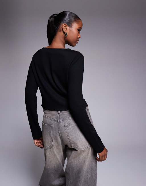 River Island cropped cardigan with heart buttons in black, 4 of 4