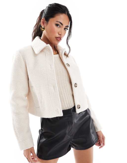 River Island - Cropped trophy jack met wollook in crème