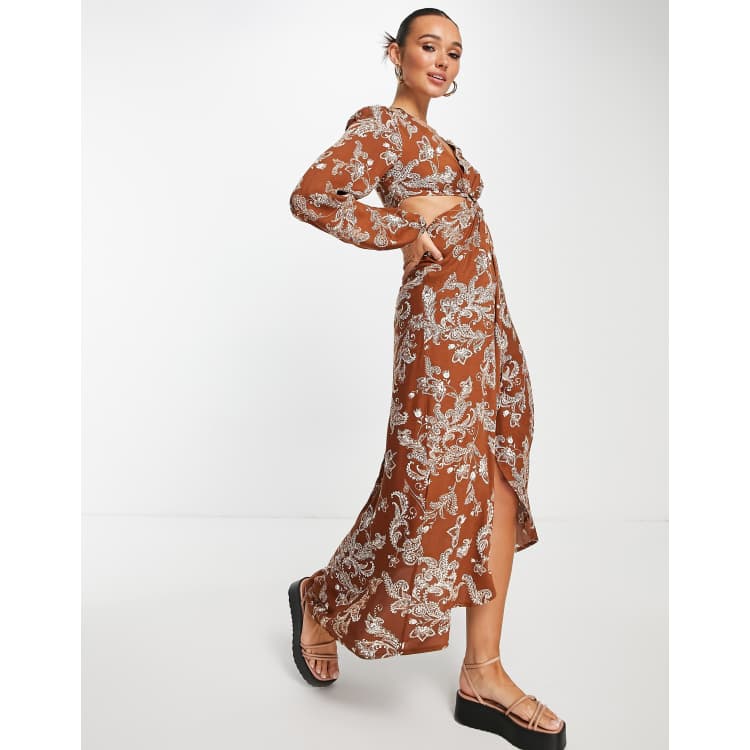 F&f ivory paisley print best sale maxi dress