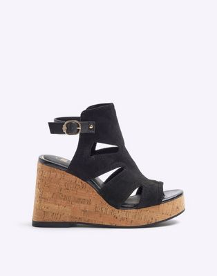  Cut out wedge sandals 