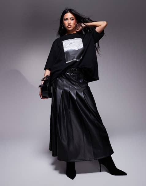 River Island – Czarna plisowana spódnica midi z imitacji skóry - view 1