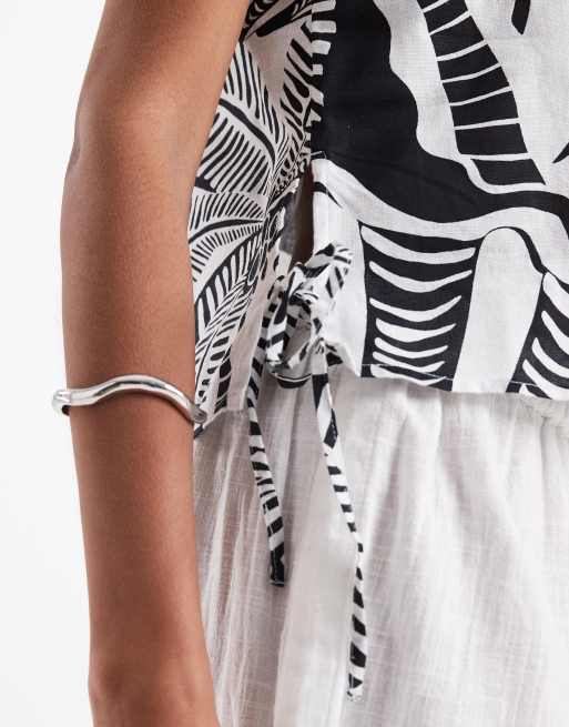 River Island - Débardeur d'ensemble en lin mélangé à imprimé palmiers - Noir, 4 de 4