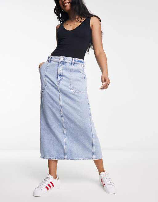 River Island denim cargo midi skirt in light blue | ASOS