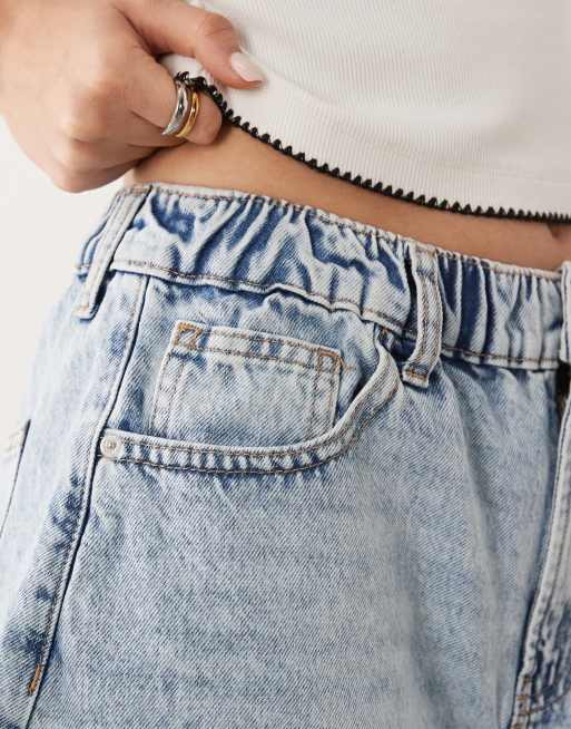 River Island denim elasticated waist shorts in light denim, 5 of 5