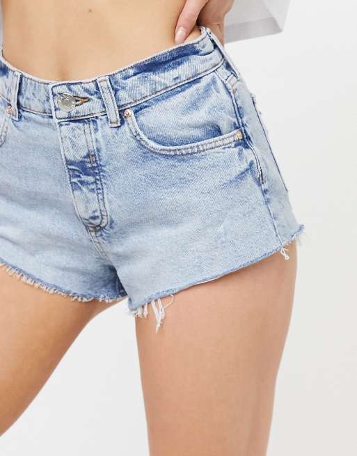 River Island - Denimshorts med rå søm i lyseblå, 2 af 4