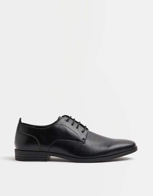 Derbies pointues online