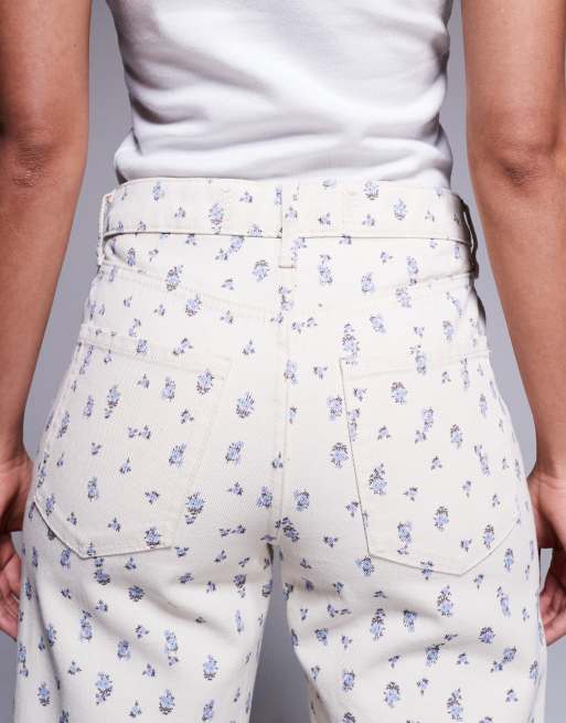 River Island ditsy floral relaxed straight jean in ecru, 5 of 5