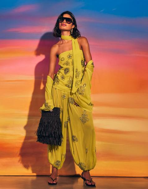 River Island Embellished balloon trousers in yellow - view 1