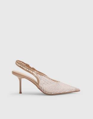 Embellished slingback court heels in beige