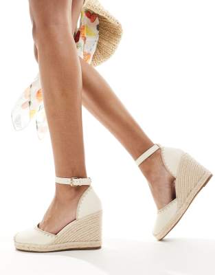 River Island - Espadrilles in Creme mit Keilabsatz-Weiß