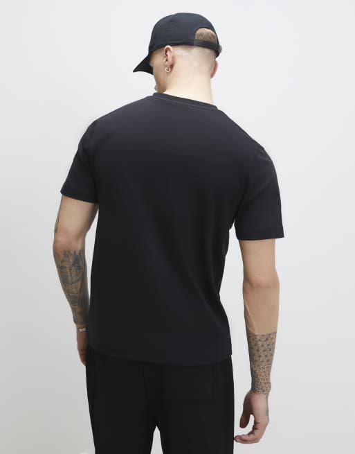River Island Essential slim fit v neck t-shirt in black, 4 of 4