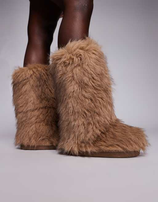 River Island faux fur boots in light brown, 4 of 4