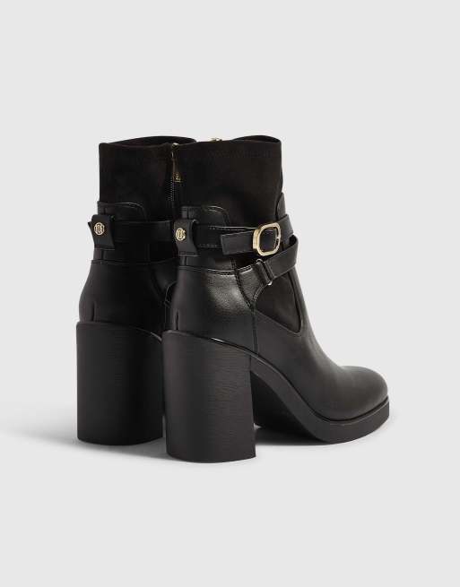 River Island Faux leather chunky buckle ankle boots in black, 4 of 4