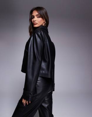 RIVER ISLAND FAUX LEATHER CLEAN JACKET 
