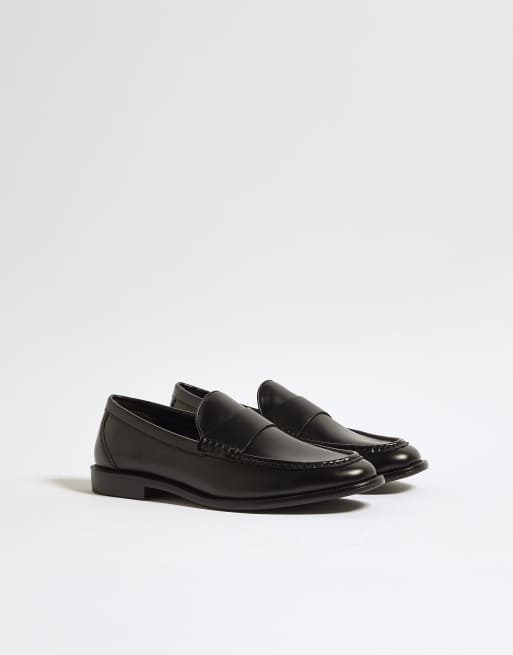 River Island Faux leather loafers in black, 2 of 4