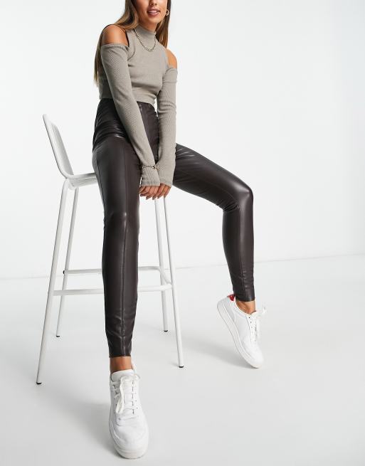 Ribbed Detailing Skinny Leather Trousers