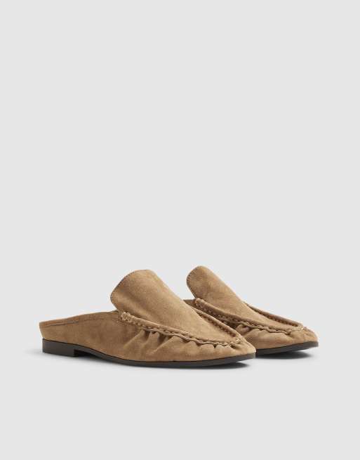 River Island Faux suede backless ruched loafers in beige , 3 of 4