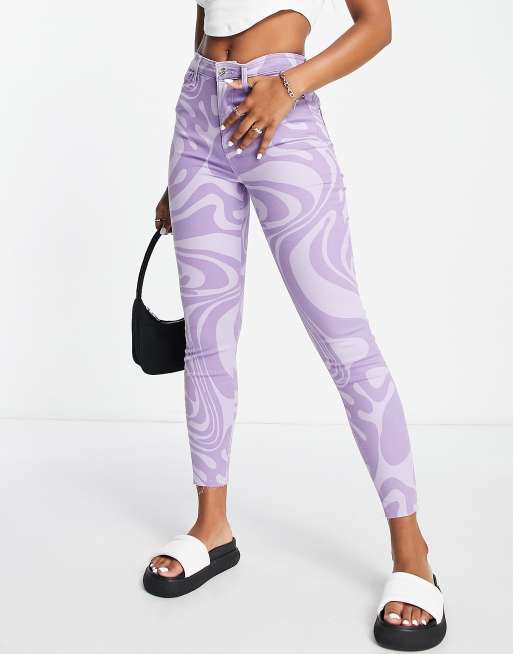 River Island – Fioletowe obcisłe jeansy z wysokim stanem w abstrakcyjny wzór