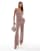 Thumbnail 1 van 5