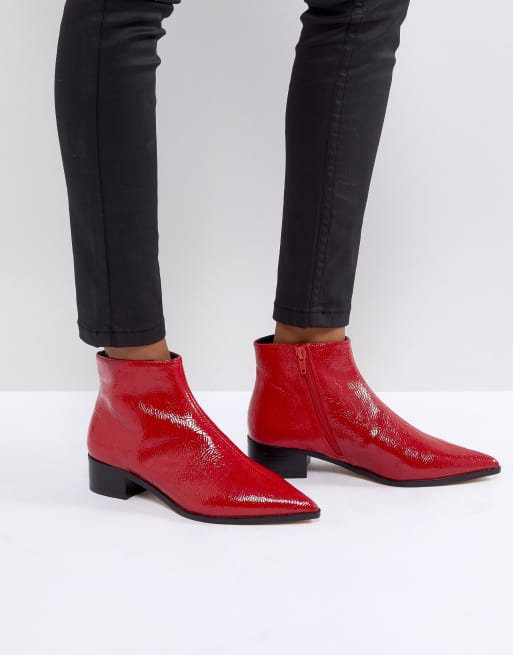 Flat pointed best sale toe boots