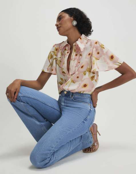 River Island Floral angel sleeve scallop trim top in pink