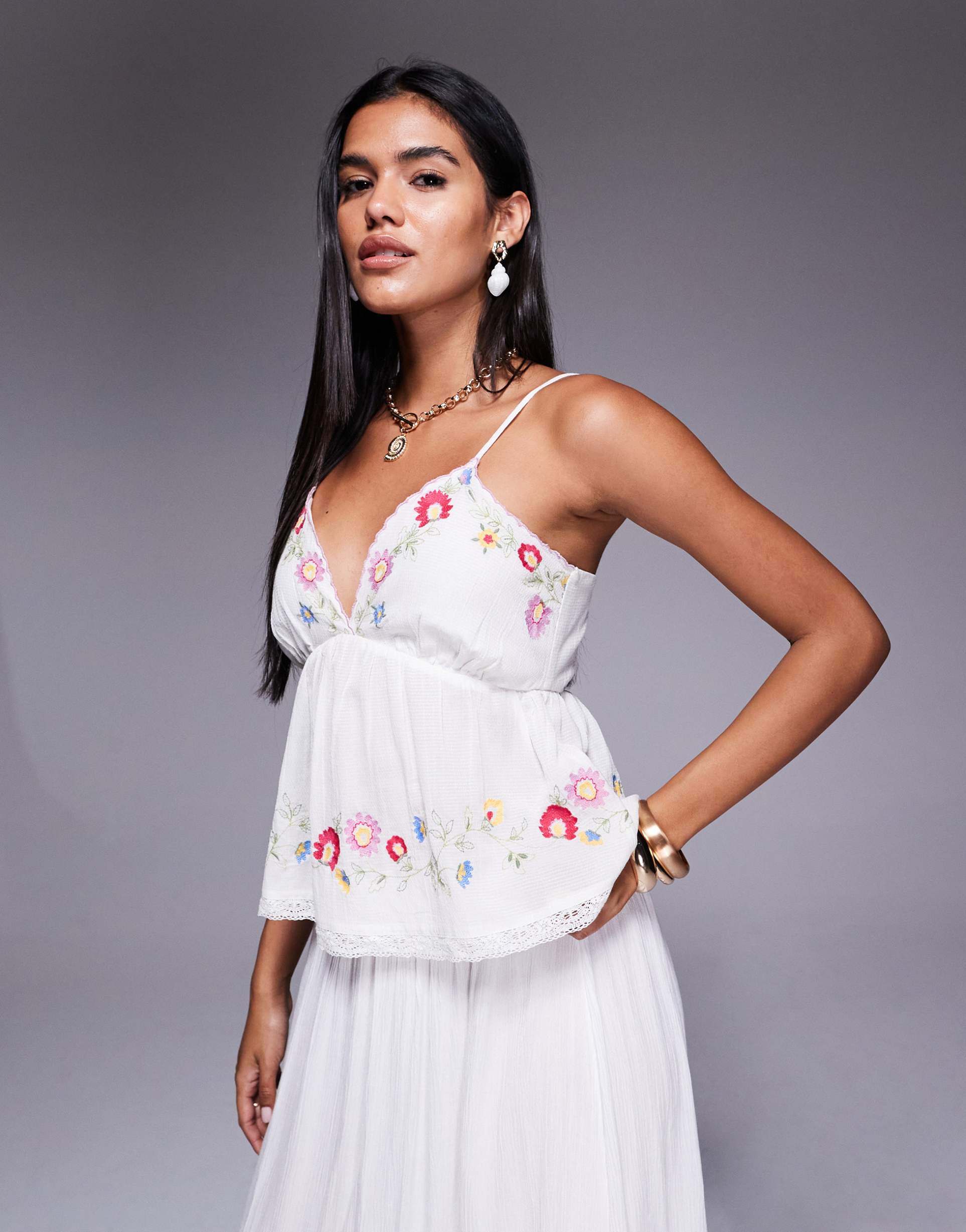 river island floral embellished bralet in white