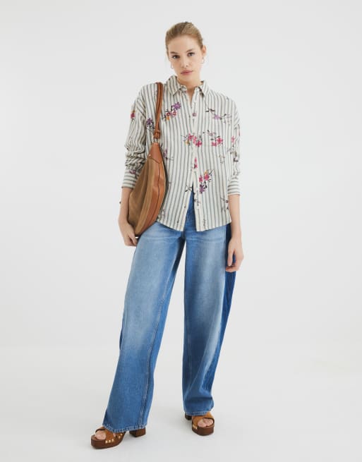 River Island floral stripe shirt co-ord in cream, 2 of 3