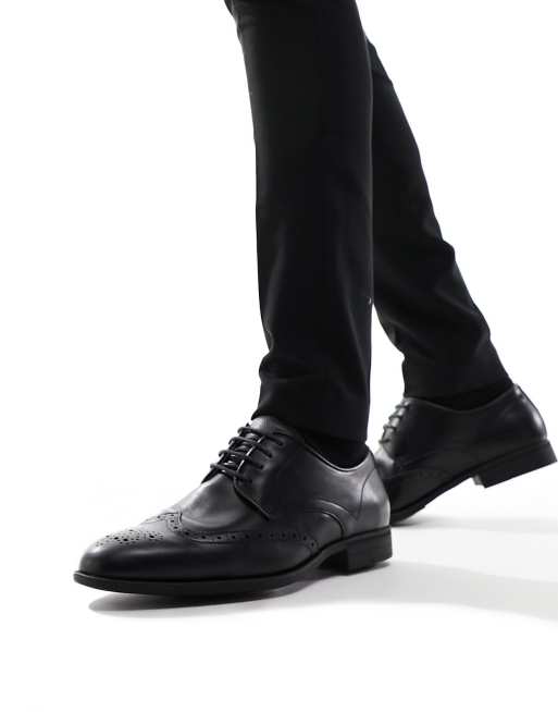 Brogue Detailing Shoes - Black