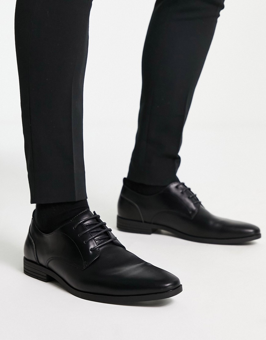 formal pointed derby shoes in black