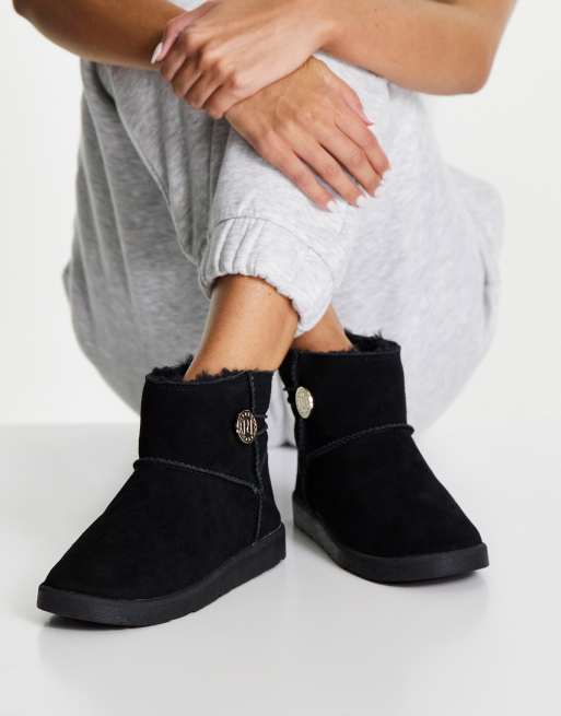 Suede cheap fur boots