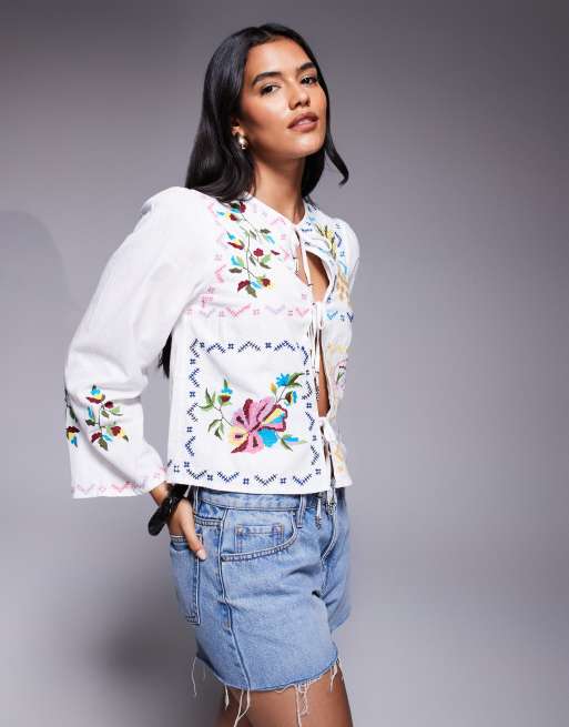 River Island - Geborduurd overhemd met geknoopte voorkant in wit 