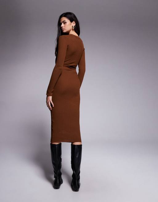 River Island - Gebreide midi-jurk met ronde hals in lichtbruin, 2 van 4