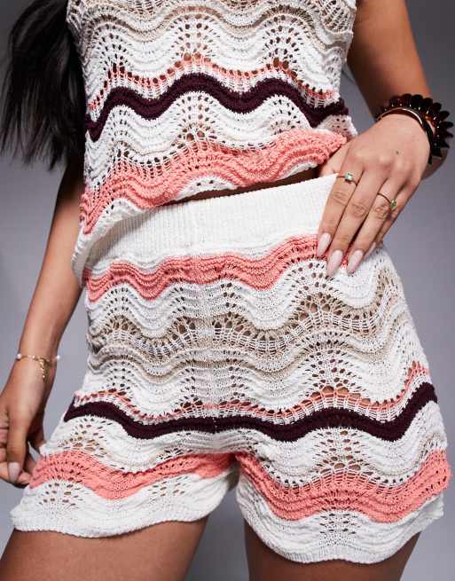 River Island – Gehäkelte Shorts mit Winkelstreifenmuster in Koralle, 5 von 5